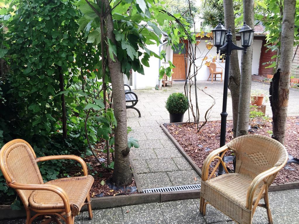 Hotel Ariana Cologne Exterior photo